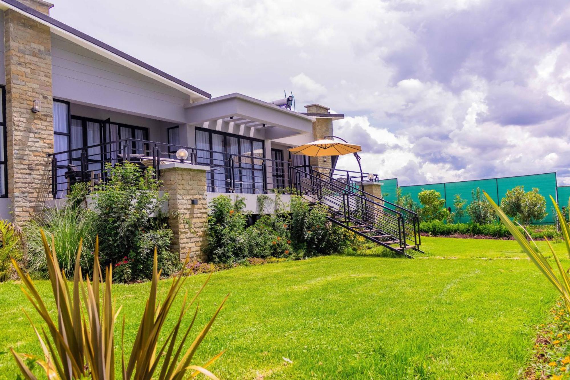 Tufaha Resort Nanyuki Exterior photo